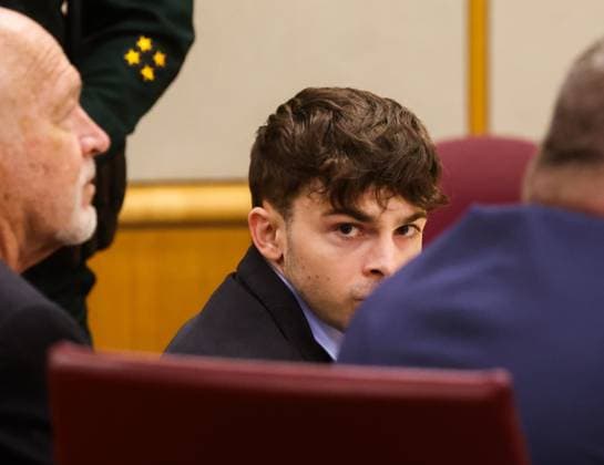 July 16, 2026, Clearwater, Florida, USA: Stuart Beck talks with his attorneys before taking the stand and testifying in his murder trial at the Pinellas County Justice Center on Thursday, July 16, 2026 in Clearwater. Beck is on trial for shooting and killed Michael Conrad. Clearwater USA - ZUMAs70_ 20260716_zan_s70_006 Copyright: xDirkxShaddx