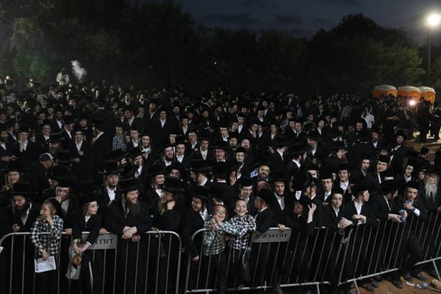 Ultra-Orthodox Jews protest compulsory military service outside Israeli prison KFAR YONA, ISRAEL - JULY 16: Demonstrators gather to protest outside the Beit Lid military prison demanding the release of an Ultra-Orthodox (Haredi) youth detained for refusing compulsory military service in Kfar Yona, Israel, on July 16, 2026. Gideon Markowicz Anadolu Kfar Yona Israel. Editorial use only. Please get in touch for any other usage.  Copyright: x2026xAnadoluxGideonxMarkowiczx