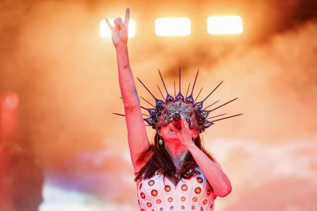 LICHTENVOORDE - Within Temptation on the first day of the Zwarte Cross festival. The four-day music, theater, and motocross event is taking place in the Achterhoek for the 28th time. ANP EMIEL MUIJDERMAN netherlands out - belgium out  Copyright: xx x563676142x originalFilename: 563676142.jpg