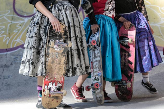 Cholita skater event in Bolivia LA PAZ, BOLIVIA - JULY 16: Children wearing the traditional dress of the La Paz cholita skate during the cholita skaters competition in La Paz, Bolivia, on July 16, 2026 Jorge Mateo Romay Salinas Anadolu La paz Bolivia. Editorial use only. Please get in touch for any other usage.  Copyright: x2026xAnadoluxJorgexMateoxRomayxSalinasx