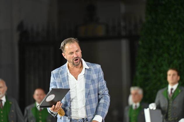 RECORD DATE NOT STATED Philipp Hochmair, Jedermann, Fotoprobe, Salzburger Festspiele, Domplatz, Salzburg, 2026, Manfred Siebinger *** Philipp Hochmair, *Jedermann*, photo rehearsal, Salzburg Festival, Domplatz, Salzburg, 2026, Manfred Siebinger
