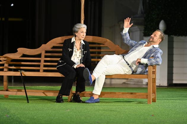 RECORD DATE NOT STATED Philipp Hochmair, Jedermann, Daniela Ziegler, Jedermanns Mutter, Fotoprobe, Salzburger Festspiele, Domplatz, Salzburg, 2026, Manfred Siebinger *** Philipp Hochmair as Jedermann, Daniela Ziegler as Jedermann’s Mother, photo rehearsal, Salzburg Festival, Domplatz, Salzburg, 2026, Manfred Siebinger