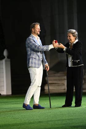 RECORD DATE NOT STATED Philipp Hochmair, Jedermann, Daniela Ziegler, Jedermanns Mutter, Fotoprobe, Salzburger Festspiele, Domplatz, Salzburg, 2026, Manfred Siebinger *** Philipp Hochmair as Jedermann, Daniela Ziegler as Jedermann’s Mother, photo rehearsal, Salzburg Festival, Domplatz, Salzburg, 2026, Manfred Siebinger