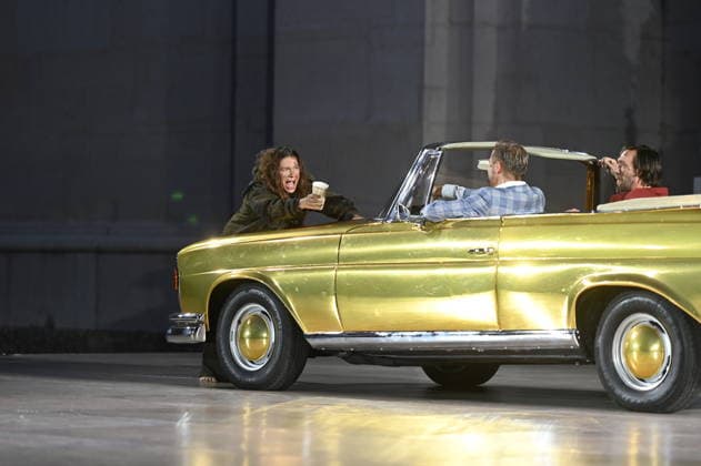 RECORD DATE NOT STATED Meike Droste, Armer Nachbar Werke, Philipp Hochmair, Jedermann, Fotoprobe, Salzburger Festspiele, Domplatz, Salzburg, 2026, Manfred Siebinger *** Meike Droste, *Armer Nachbar Werke*, Philipp Hochmair, *Jedermann*, photo rehearsal, Salzburg Festival, Domplatz, Salzburg, 2026, Manfred Siebinger