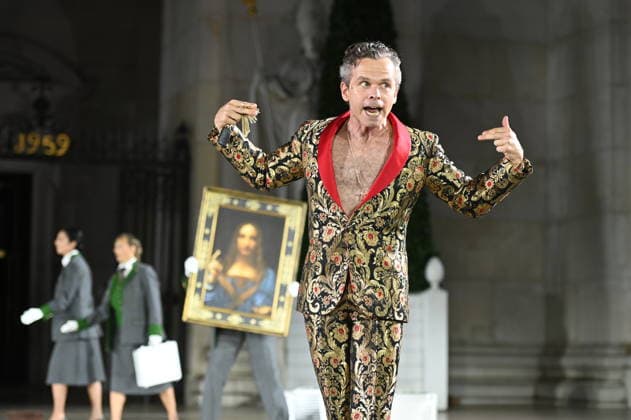 RECORD DATE NOT STATED Kristof van Boven, Mammon, Jedermann, Fotoprobe, Salzburger Festspiele, Domplatz, Salzburg, 2026, Manfred Siebinger *** Kristof van Boven, *Mammon*, *Jedermann*, Photo Rehearsal, Salzburg Festival, Domplatz, Salzburg, 2026, Manfred Siebinger