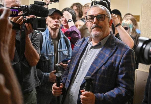 Russia Politician Nadezhdin Arrest 9206755 17.07.2026 Russian politician Boris Nadezhdin, who is charged with displaying extremist symbols, an administrative offence punishable by a fine or up to 15 days in jail and one that could bar him from running in September s parliamentary elections, arrives to attend a hearing at the City Court of Dolgoprudny in Moscow Region, Russia. The charges stem from a 2023 online interview, in which he displayed a picture of opposition leader Alexei Navalny. Nadezhdin, known for opposing Russia s military operation in Ukraine, was detained earlier on July 13, days after being designated a foreign agent by authorities. Sergey Bobylev Sputnik Dolgoprudnyi Moscow region Russia  Copyright: xSergeyxBobylevx