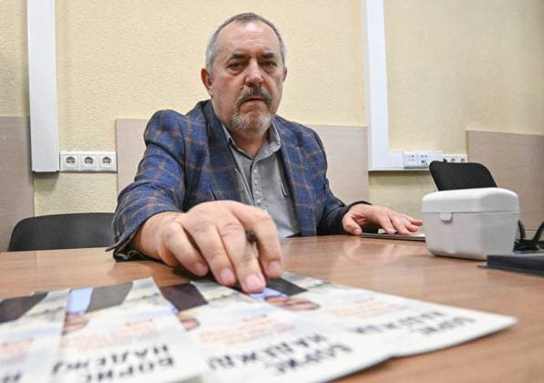 Russia Politician Nadezhdin Arrest 9206787 17.07.2026 Russian politician Boris Nadezhdin, who is charged with displaying extremist symbols, an administrative offence punishable by a fine or up to 15 days in jail and one that could bar him from running in September s parliamentary elections, attends a hearing at the City Court of Dolgoprudny in Moscow Region, Russia. The charges stem from a 2023 online interview, in which he displayed a picture of opposition leader Alexei Navalny. Nadezhdin, known for opposing Russia s military operation in Ukraine, was detained earlier on July 13, days after being designated a foreign agent by authorities. Sergey Bobylev Sputnik Dolgoprudnyi Moscow region Russia  Copyright: xSergeyxBobylevx