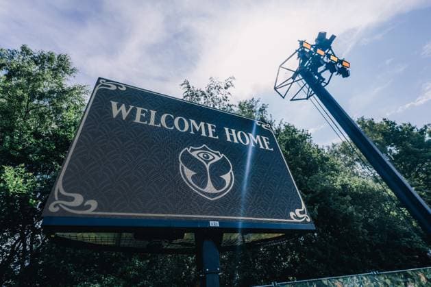 the first day of the Tomorrowland electronic music festival, Friday 17 July 2026, in Boom. The first weekend of the 20th edition of the festival takes place at the De Schorre terrain in Boom, from 17 to 19 July.  EMILExWINDAL 181325580