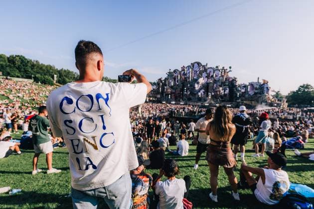 Conscienca theme t-shirt pictured during the first day of the Tomorrowland electronic music festival, Friday 17 July 2026, in Boom. The first weekend of the 20th edition of the festival takes place at the De Schorre terrain in Boom, from 17 to 19 July.  EMILExWINDAL 181368814