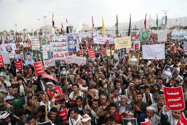 Houthis protest in Sanaa in support of al-Houthi s statements SANAA, YEMEN - JULY 17: Houthis gather at Sabeen Square to hold a demonstration in support of Houthi leader in Yemen Abdul Malik al-Houthi s statements in Sanaa, Yemen on July 17, 2026. Mohammed Hamoud Anadolu Sanaa Yemen. Editorial use only. Please get in touch for any other usage.  Copyright: x2026xAnadoluxMohammedxHamoudx