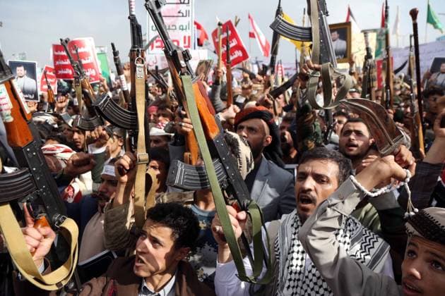 Houthis protest in Sanaa in support of al-Houthi s statements SANAA, YEMEN - JULY 17: Armed Houthis gather at Sabeen Square to hold a demonstration in support of Houthi leader in Yemen Abdul Malik al-Houthi s statements in Sanaa, Yemen on July 17, 2026. Mohammed Hamoud Anadolu Sanaa Yemen. Editorial use only. Please get in touch for any other usage.  Copyright: x2026xAnadoluxMohammedxHamoudx