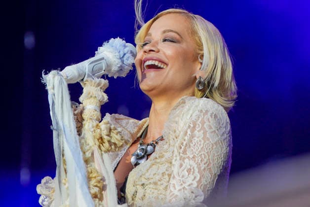 Entertainment Themen der Woche KW29 17 07 2026, Locarno, Piazza Grande, Moon and Stars 2026 Locarno, Rita Ora performing during his exhibition on the main stage at Moon and Stars. Locarno Piazza Grande Ticino Switzerland *** July 17, 2026, Locarno, Piazza Grande, Moon and Stars 2026 Locarno, Rita Ora performing during her show on the main stage at Moon and Stars Locarno, Piazza Grande, Ticino, Switzerland Copyright: xJustPictures.ch JarixPestelaccix jp-en-JaPe-JP6_JAR_Moon_Stars_17Jul2026_00089