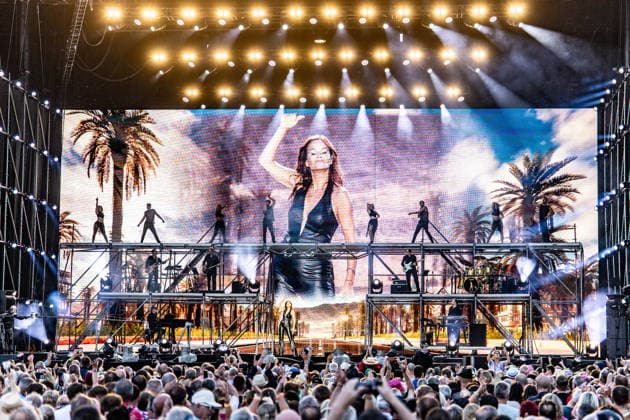 Aspach Schlagersaengerin Andrea Berg beim 21. Heimspiel Open-Air am 17.07.2026 in Aspach Schlagersaengerin Andrea Berg beim 21. Heimspiel Open-Air am 17.07.2026 in Aspach *** Aspach Schlager singer Andrea Berg at the 21st Heimspiel Open Air on July 17, 2026, in Aspach Schlager singer Andrea Berg at the 21st Heimspiel Open Air on July 17, 2026, in Aspach Copyright: xEibner-Pressefoto GerhardxWingenx EP_GWR