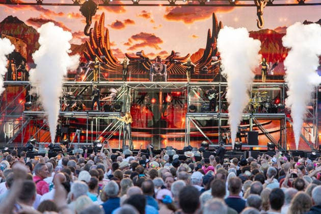 Aspach Schlagersaengerin Andrea Berg beim 21. Heimspiel Open-Air am 17.07.2026 in Aspach Schlagersaengerin Andrea Berg beim 21. Heimspiel Open-Air am 17.07.2026 in Aspach *** Aspach Schlager singer Andrea Berg at the 21st Heimspiel Open Air on July 17, 2026, in Aspach Schlager singer Andrea Berg at the 21st Heimspiel Open Air on July 17, 2026, in Aspach Copyright: xEibner-Pressefoto GerhardxWingenx EP_GWR