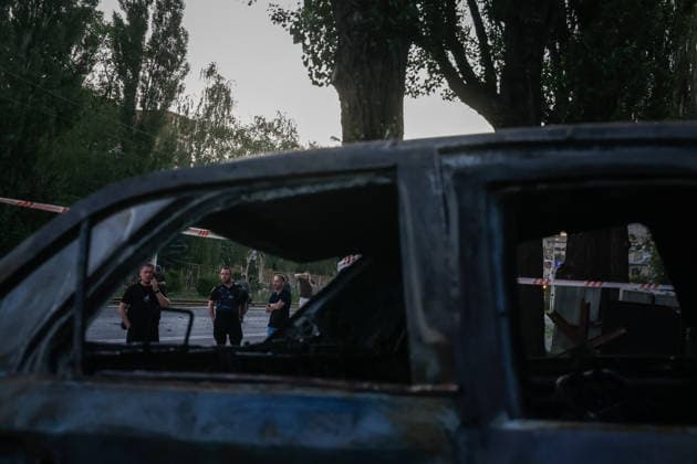 The aftermath of a Russian Banderol missile hitting the road in Kharkiv KHARKIV, UKRAINE - JULY 17: A view of the destruction after a Russian Banderol missile hit a road in Kharkiv in Kharkiv, Ukraine on July 17, 2026. The missile strike injured nine people and killed one. Sofiia Bobok Anadolu Kharkiv Ukraine. Editorial use only. Please get in touch for any other usage.  Copyright: x2026xAnadoluxSofiiaxBobokx