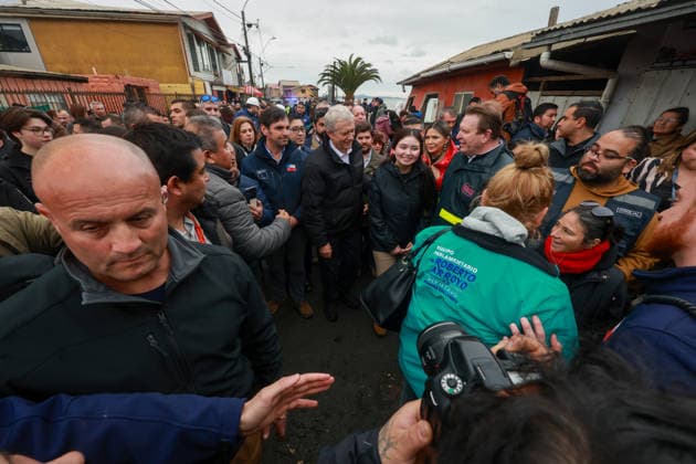 Penco, Friday, July 17, 2026: President José Antonio Kast oversees cleanup efforts in the areas affected by the frontal system in the Cerro Verde Bajo sector of the Penco municipality. Carlos Acuna, Aton, Chile; Concepción, Chile. Aton 1173418 jpeg  Copyright: CARLOSxACUNA ATONxCHILE