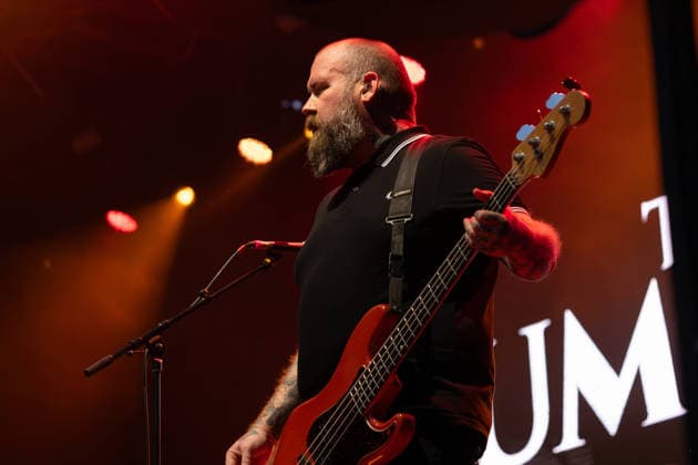 17.07.2026, Bellinzona, Parco Urbano, Nevermind Music Fest 2026: The Rumjacks, Johnny McKelvey (bass & backing vocals) Bellinzona Parco Urbano Ticino Switzerland *** July 17, 2026, Bellinzona, Parco Urbano, Nevermind Music Fest 2026: The Rumjacks, Johnny McKelvey (bass, backing vocals), Bellinzona, Parco Urbano, Ticino, Switzerland Copyright: xJustPictures.ch FrancescoxMinghettix jp-en-FrMi-_NG_0541