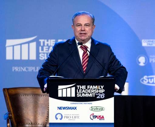July 17, 2026 - Des Moines, Iowa, USA - CHRIS RUDDY, Founder and CEO of Newsmax Media, addresses the 2026 FAMiLY Leadership Summit. Des Moines USA  - ZUMAce6_ 20260717_zaf_ce6_013 Copyright: xBrianxCahnx