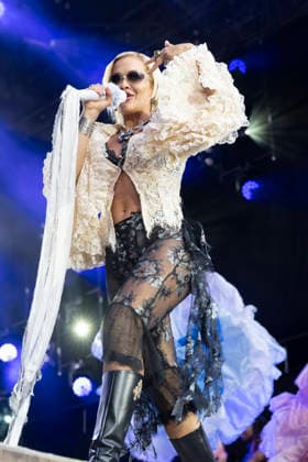 17.07.2026, Locarno, Piazza Grande, Moon and Stars, Rita Ora Locarno Piazza Grande Ticino Switzerland *** July 17, 2026, Locarno, Piazza Grande, Moon and Stars, Rita Ora, Locarno, Piazza Grande, Ticino, Switzerland Copyright: xJustPictures.ch AlexanderxRaemyx jp-de-AlRa-DSC08533