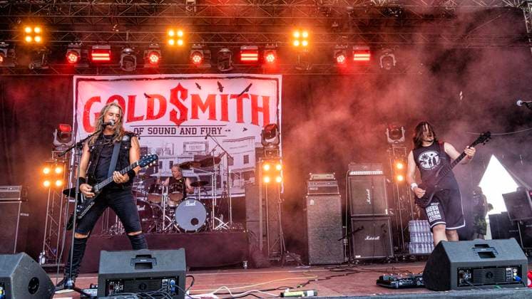 Dong Open Air 2026 Zweiter Tag ** NUR FÜR REDAKTIONELLE ZWECKE ** EDITORIAL USE ONLY **<p>Metallfans befinden sich am 16.7.2026 auf der Halde, Norddeutschland in Neukirchen-Vluyn. Es wird das diesjährige Musikfestival veranstaltet. Foto : Arnulf Stoffel Funke Foto Services < p> Buntes Deutschland NRW Neukirchen-Vluyn Copyright: ArnulfxStoffel *** Dong Open Air 2026, Day Two ** FOR EDITORIAL PURPOSES ONLY ** EDITORIAL USE ONLY ** p Metal fans gather on the slag heap on July 16, 2026, in Neukirchen-Vluyn, northern Germany. This year’s music festival is taking place there. Photo: Arnulf Stoffel, Funke Foto Services p Colorful Germany, North Rhine-Westphalia, Neukirchen-Vluyn. Copyright ArnulfxStoffel Copyright: ArnulfxStoffel doc86rmqe02jp217w9jtnpb ,EDITORIAL USE ONLY