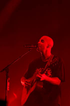 Konzert Milow Schallkultur 17.07.2026 - Konzert des belgischen Singer-Songwriter Milow im Weimarhallenpark in Weimar im Rahmen des Festivals Schallkultur. Weimar Thueringen Deutschland *** Milow Concert, Schallkultur, July 17, 2026 Concert by Belgian singer-songwriter Milow at Weimarhallenpark in Weimar as part of the Schallkultur Festival in Weimar, Thuringia, Germany 170726_ppb-118