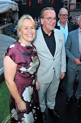 NIBELUNGEN FESTSPIELE. Boris Pistorius und Julia Schwanholz anläßlich der Premiere des Stückes Die Hunnenkönigin im Rahmen der Nibelungen Festspiele am 17.07.2026 vor dem Kaiserdom Worms. 20260717MWI114053 *** NIBELUNGEN FESTIVAL Boris Pistorius and Julia Schwanholz at the premiere of the play *The Queen of the Huns* as part of the Nibelungen Festival on July 17, 2026, in front of the Imperial Cathedral in Worms 20260717MWI114053