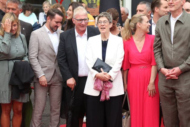 NIBELUNGEN FESTSPIELE 2026 Worms, 17.7..2026 Annegret Kramp-Karrenbauer mit Ehemann Helmut bei der Eröffnung und Roten Teppich der NIBELUNGEN FESTSPIELE 2026 in Worms Rheinland-Pfals Deutschland *** NIBELUNGEN FESTIVAL 2026, Worms, July 17, 2026: Annegret Kramp-Karrenbauer with her husband Helmut at the opening ceremony and red carpet event of the NIBELUNGEN FESTIVAL 2026 in Worms, Rhineland-Palatinate, Germany Copyright: xMatthiasxGränzdörferx