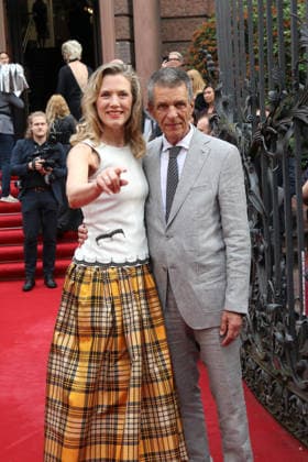 NIBELUNGEN FESTSPIELE 2026 Worms, 17.7..2026 Franziska Reichenbacher und Ehemann Alfred Joseph Schneiberg bei der Eröffnung und Roten Teppich der NIBELUNGEN FESTSPIELE 2026 in Worms Rheinland-Pfals Deutschland *** NIBELUNGEN FESTIVAL 2026, Worms, July 17, 2026: Franziska Reichenbacher and her husband Alfred Joseph Schneiberg at the opening ceremony and red carpet event of the NIBELUNGEN FESTIVAL 2026 in Worms, Rhineland-Palatinate, Germany Copyright: xMatthiasxGränzdörferx