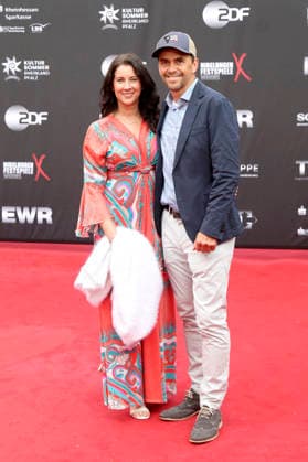 Alexandra Böttges und Michael Greis bei der Eröffnung der Nibelungen-Festspiele 2026 mit der Uraufführung des Stücks Die Hunnenkönigin auf der Open-Air-Bühne vor dem Wormser Dom. Worms, 17.07.2026 *** Alexandra Böttges and Michael Greis at the opening of the 2026 Nibelungen Festival, featuring the world premiere of the play *The Queen of the Huns* on the open-air stage in front of Worms Cathedral, Worms, July 17, 2026 Foto:xAgenturxWehnertx xGränzdörferx xFuturexImagex nibelungen_6833