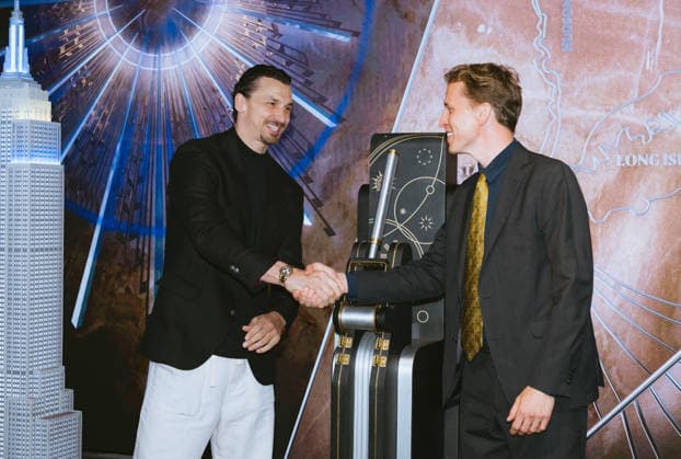 July 18, 2026, New York, Ny, United States: Zlatan Ibrahimovic and Johan Arvidsson at Zlatan Ibrahimovic, Swedish soccer legend lights the Empire State Building. In partnership with the Consulate General of Sweden in New York to celebrate Ã¢â‚¬oeZlatan Takes Over New YorkÃ¢â‚¬Â ahead of the 2026 FIFA World Cup Final. Held at Empire State Building in New York. Dinara Khairova Zuma Press July 18, 2026. New York United States - ZUMAp281 20260718_zea_p281_003 Copyright: xPhotoxImagexPressx