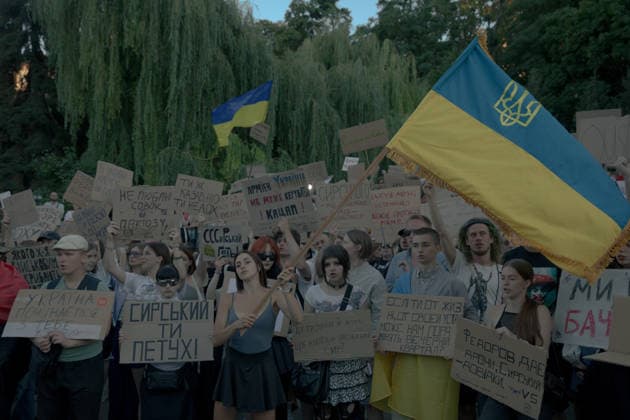 Protesters gather in Kyiv for a third consecutive day to denounce the dismissal of Ukrainian Defence Minister Fedorov. - 18 07 2026 - Ukraine Kyiv Oblast Kyiv () -  LouisxLemaire-Sicrex xLexPictorium LePictorium_0339198