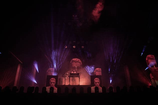 Jean Michel Jarre live in Modena, Italy - 18 Jul 2026 French musician and electronic music pioneer Jean-Michel Jarre performs live on stage at Piazza Roma in Modena for the Grand Finale of the Jazz Open Modena festival. The show, tour s only Italian date, fused music and technological innovation through the use of monumental lasers, artificial intelligence, and architectural mapping. Modena Italy Copyright: xCarloxVerganix xSOPAxImagesx JMJ26(4)