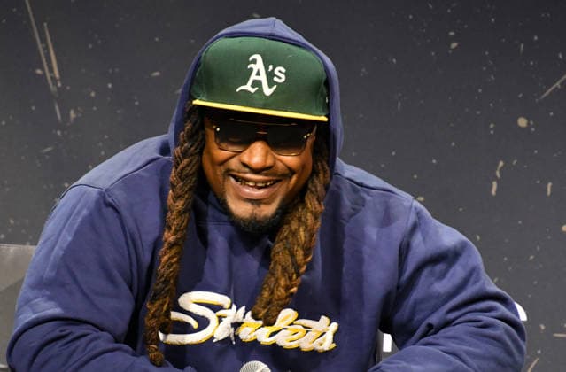 NEW YORK, NY - JULY 18: Marshawn Lynch pictured during Da Get Got with Marshawn Lynch and Mike Robinson on day 3 of Fanatics Fest NYC on July 18, 2026 at Javits Center in New York City. Copyright: xmpi099 MediaPunchx