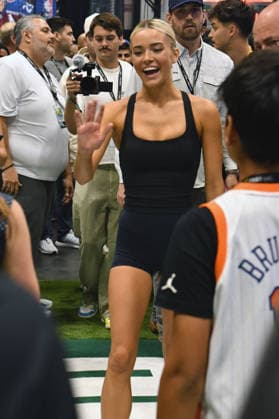 NEW YORK, NY - JULY 18: Livvy Dunne pictured during day 3 of Fanatics Fest NYC on July 18, 2026 at Javits Center in New York City. Copyright: xmpi099 MediaPunchx
