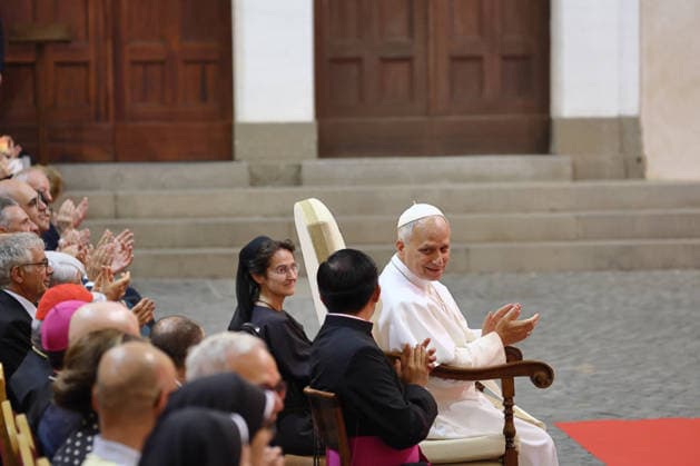 ITALY - POPE LEO XIV ATTENDS A CONCERT IN THE APOSTOLIC PALACE AT THE SUMMER PAPAL RESIDENCE IN CASTEL GANDOLFO - 2026 7 18 Italy, Castel Gandolfo, Vatican, 2026 7 18.Pope Leo XIV attend a concert in the Apostolic Palace at the summer papal residence in Castel Gandolfo EDITORIAL USE ONLY - NO BOOKS Copyright: xGgalazkax