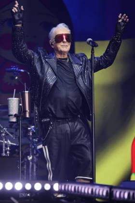 die 80er LIV Holly Johnson, die 80er LIVE, Volksparkstadion Hamburg, 18.07.2026 *** The 80s LIV Holly Johnson, The 80s LIVE, Volksparkstadion Hamburg, July 18, 2026 Copyright: xEventpressxBecherx