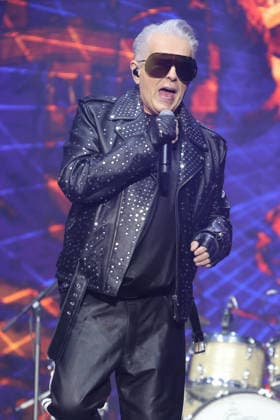 die 80er LIV Holly Johnson, die 80er LIVE, Volksparkstadion Hamburg, 18.07.2026 *** The 80s LIV Holly Johnson, The 80s LIVE, Volksparkstadion Hamburg, July 18, 2026 Copyright: xEventpressxBecherx