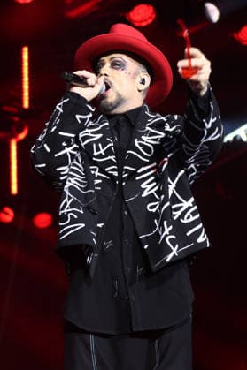 die 80er LIV Boy George, die 80er LIVE, Volksparkstadion Hamburg, 18.07.2026 *** The 80s LIV Boy George, The 80s LIVE, Volksparkstadion Hamburg, July 18, 2026 Copyright: xEventpressxBecherx