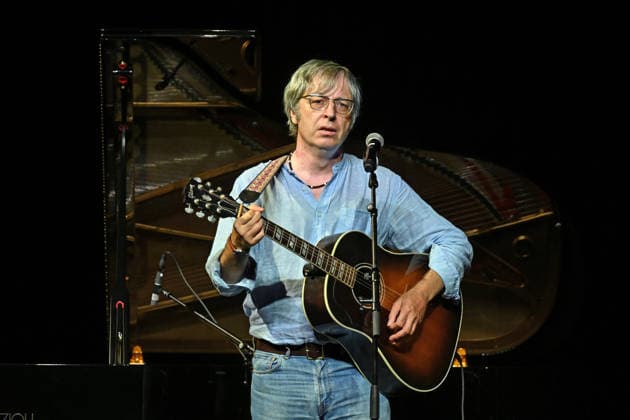 Liedabend Lied.Fest II , mit Sigrid Horn und Ernst Molden, im Rahmen der Salzkammergut Festwochen Gmunden, im Stadttheater Gmunden, fotografiert am 18.07.26. Das Bild zeigt den Musiker Robert Rotifer 2026 - Liedabend Lied.Fest II , mit Sigrid Horn und Ernst Molden, im Rahmen der Salzkammergut Festwochen Gmunden, im Stadttheater Gmunden, am 18.07.26 *** Song Recital Lied Fest II, featuring Sigrid Horn and Ernst Molden, as part of the Salzkammergut Festival in Gmunden, at the Gmunden City Theater, photographed on July 18, 2026. The photo shows musician Robert Rotifer at the 2026 Liedabend Lied Fest II, featuring Sigrid Horn and Ernst Molden, as part of the Salzkammergut Festival in Gmunden, at the Gmunden City Theater, on July 18, 2026