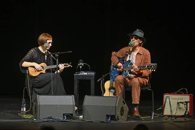 Liedabend Lied.Fest II , mit Sigrid Horn und Ernst Molden, im Rahmen der Salzkammergut Festwochen Gmunden, im Stadttheater Gmunden, fotografiert am 18.07.26. Das Bild zeigt die Musikerin und Liedermacherin Sigrid Horn und den Musiker Ernst Molden 2026 - Liedabend Lied.Fest II , mit Sigrid Horn und Ernst Molden, im Rahmen der Salzkammergut Festwochen Gmunden, im Stadttheater Gmunden, am 18.07.26 *** Song Recital Festival II, featuring Sigrid Horn and Ernst Molden, as part of the Salzkammergut Festival in Gmunden, at the Gmunden City Theater, photographed on July 18, 2026. The photo shows musician and songwriter Sigrid Horn and musician Ernst Molden. 2026 Song Recital Lied Fest II, featuring Sigrid Horn and Ernst Molden, as part of the Sa
