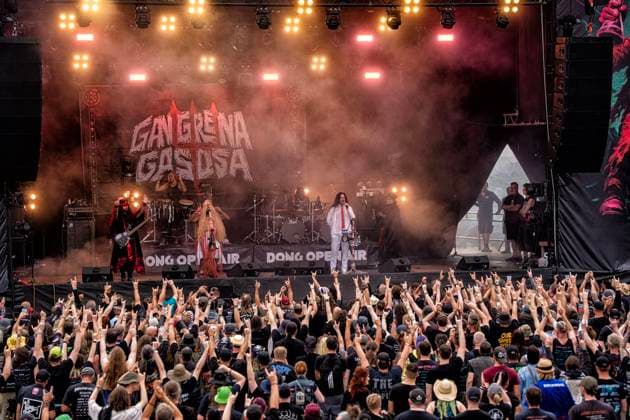 Dong Open Air 2026, Day Three ** FOR EDITORIAL PURPOSES ONLY ** EDITORIAL USE ONLY ** p Metal fans gather on the slag heap on July 18, 2026, in Neukirchen-Vluyn, northern Germany, and the band Gangrena Gasosa is on stage. This year’s music festival is taking place. Photo: Arnulf Stoffel, Funke Foto Services p Colorful Germany, North Rhine-Westph Copyright: ArnulfxStoffel doc86s4bvme7dhg4tylriq ,EDITORIAL USE ONLY Copyright: ArnulfxStoffel