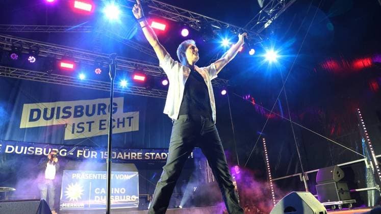 Schlager at the City Festival on König Heinrich Platz in Duisburg ** FOR EDITORIAL USE ONLY ** EDITORIAL USE ONLY ** p Jörg Bausch at the Schlager concert during the city festival on Saturday, July 18, 2026, at König Heinrich Platz in Duisburg. Photo by Frank Oppitz, FUNKE Photo Services p Bun Germany NRW Duisburg. Copyright FrankxOppitz Copyright: FrankxOppitz doc86s603gys2amz2goa4h ,EDITORIAL USE ONLY Copyright: FrankxOppitz