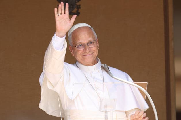 IPA86804919 - CASTEL GANDOLFO (RM) - Italy, July 19, 2026: Pope Leo XIV leads the Angelus prayer from the papal residence overlooking Piazza della LibertÃ in Castel Gandolfo, addressing the faithful and pilgrims who have come from various locations to participate in the traditional Sunday event. At the conclusion of the prayer, the Pontiff greets those present and imparts the apostolic blessing.  Copyright: xmarcoxiacobuccix xmarcoxiacobuccix 86804919