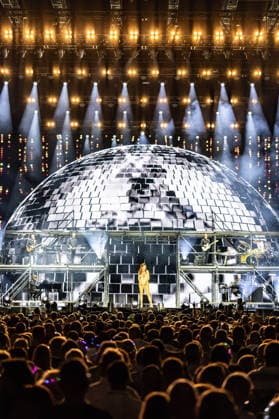 Aspach Schlagersaengerin Andrea Berg beim 21. Heimspiel Open-Air am 18.07.2026 in Aspach Schlagersaengerin Andrea Berg beim 21. Heimspiel Open-Air am 18.07.2026 in Aspach *** Aspach Schlager singer Andrea Berg at the 21st Heimspiel Open Air on July 18, 2026, in Aspach Schlager singer Andrea Berg at the 21st Heimspiel Open Air on July 18, 2026, in Aspach Copyright: xEibner-Pressefoto GerhardxWingenx EP_GWR