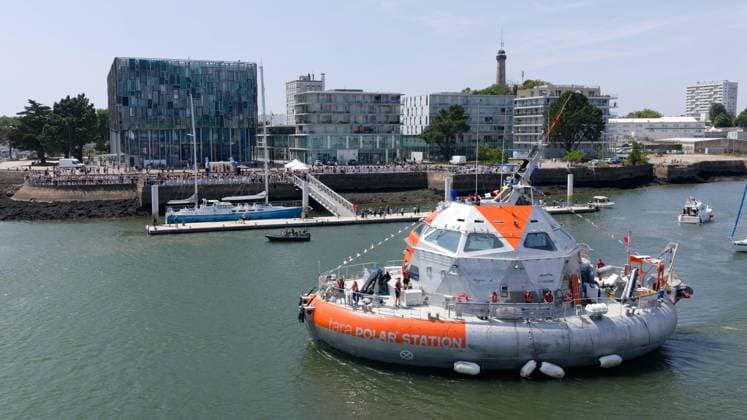 DEPARTURE FROM THE TARA POLAR STATION IN LORIENT PHOTOPQR WEST FRANCE Thierry Creux Lorient July 19, 2026 Lorient, Morbihan July 19, 2026 Departure from the Tara Polar Station at the Quai du Péristyle in Lorient, heading for Norwayto pick up equipment; then, in early September, it will land on the Arctic ice for its first mission to study the waters and the atmosphere, serving as a permanent observatory until the end of 2027. About ten expeditions will follow. Two teams will take turns—one for the winter (8 months), 9 months, and one for the summer. Photo by Thierry Creux, Ouest France. Lorient, France, July 19, 2026. The Tara Polar Station prepares to depart on its first Arctic mission. The drifting research platform will spend about 18 m  Copyright: xPHOTOPQR OUESTxFRANCE MAXPPPxThierryxCreuxx 20260719OFR8354 20260719OFR8354