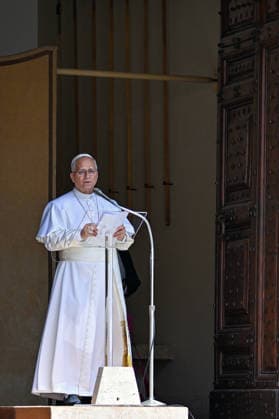 ITALY - POPE LEO XIV LEADING THE ANGELUS PRAYER IN CASTEL GANDOLFO NEAR ROME - 2026 7 19 Italy, Albano , Vatican, 2026 7 19 Pope Leo XIV leading the Angelus prayer in Castel Gandolfo near Rome, EDITORIAL USE ONLY - NO BOOKS Copyright: xALESSIAxGIULIANIx