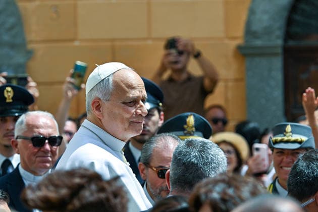 ITALY - POPE LEO XIV LEADING THE ANGELUS PRAYER IN CASTEL GANDOLFO NEAR ROME - 2026 7 19 Italy, Albano , Vatican, 2026 7 19 Pope Leo XIV leading the Angelus prayer in Castel Gandolfo near Rome, EDITORIAL USE ONLY - NO BOOKS Copyright: xALESSIAxGIULIANIx