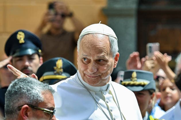 ITALY - POPE LEO XIV LEADING THE ANGELUS PRAYER IN CASTEL GANDOLFO NEAR ROME - 2026 7 19 Italy, Albano , Vatican, 2026 7 19 Pope Leo XIV leading the Angelus prayer in Castel Gandolfo near Rome, EDITORIAL USE ONLY - NO BOOKS Copyright: xALESSIAxGIULIANIx