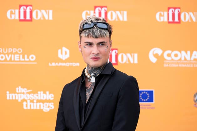 July 19, 2026, Giffoni Valle Piana, Salerno, Italy: Italian singer Manuel Franco Rocati aka Rosa Chemical attends the photocall at 56th Giffoni Film Festival 2026 in Giffoni Valle Piana, Salerno, Italy on July 19, 2026. Giffoni Valle Piana Italy - ZUMAl175 20260719_zip_l175_133 Copyright: xFrancescoxLucianox