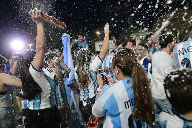 July 19, 2026, Tel-Aviv, Israel: TEL AVIV, ISRAEL Ã¢â‚¬ JULY 19, 2026: Thousands of football fans gather at Menora Mivtachim hall in Tel-Aviv to watch the final match of the World Cup between Argentina and Spain. JNA Press. Tel-Aviv Israel - ZUMAq101 20260719_zna_q101_247 Copyright: xTomerxNeubergx